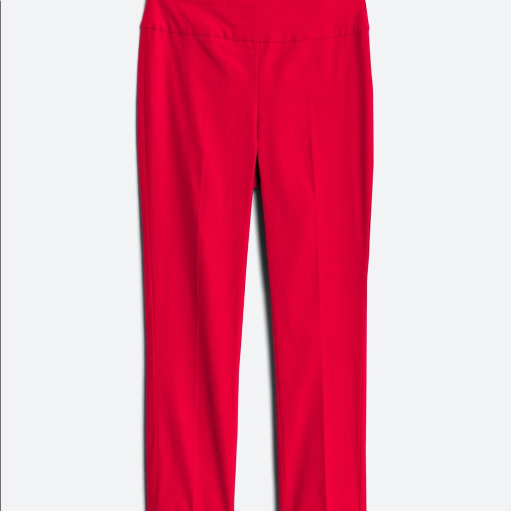 Cropped trousers size 8